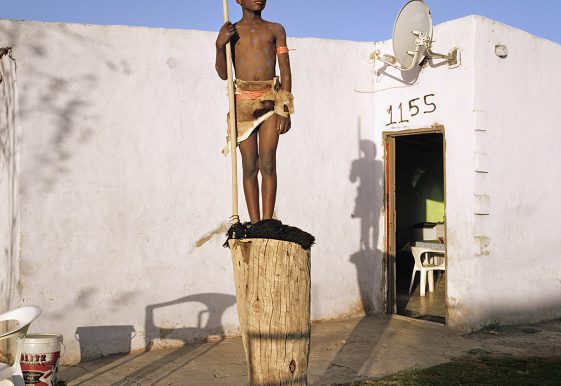 namsa-leuba-zulu-kids-galerie-in-camera